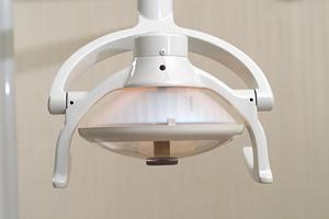 出っ歯のコンプレックスは矯正で改善