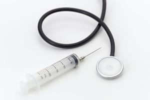 目黒区のインプラントを使った矯正歯科