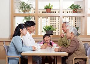 安心・安全なインプラント治療を行う歯科